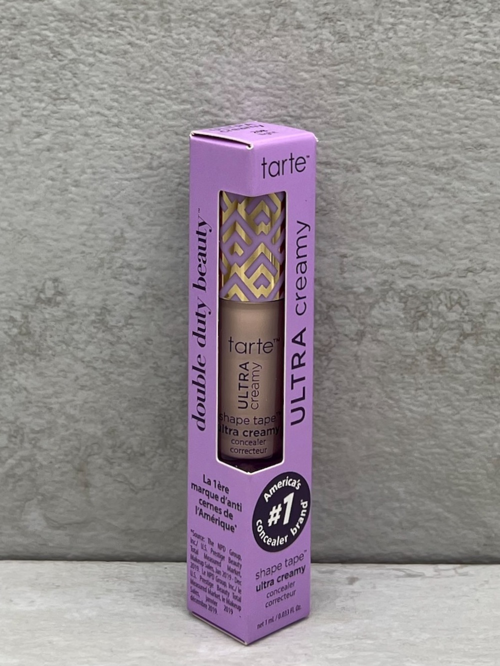 🎊 $7 Tarte Shape Tape Ultra Creamy Concealer in 20B (light)